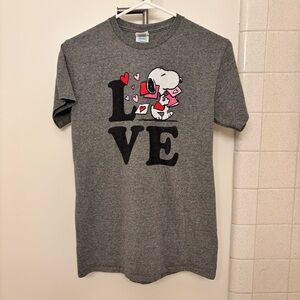 Snoopy Love Letters Valentine’s Delta Gray Pro Weight T-Shirt